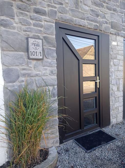Le P'Tit Nid : Mini Loft Pour 2 A 4 Personnes Villa Tellin Bagian luar foto