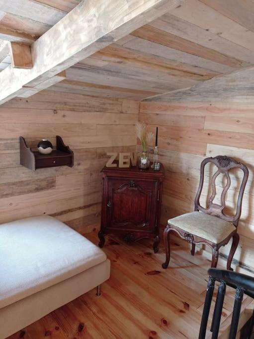 Le P'Tit Nid : Mini Loft Pour 2 A 4 Personnes Villa Tellin Bagian luar foto